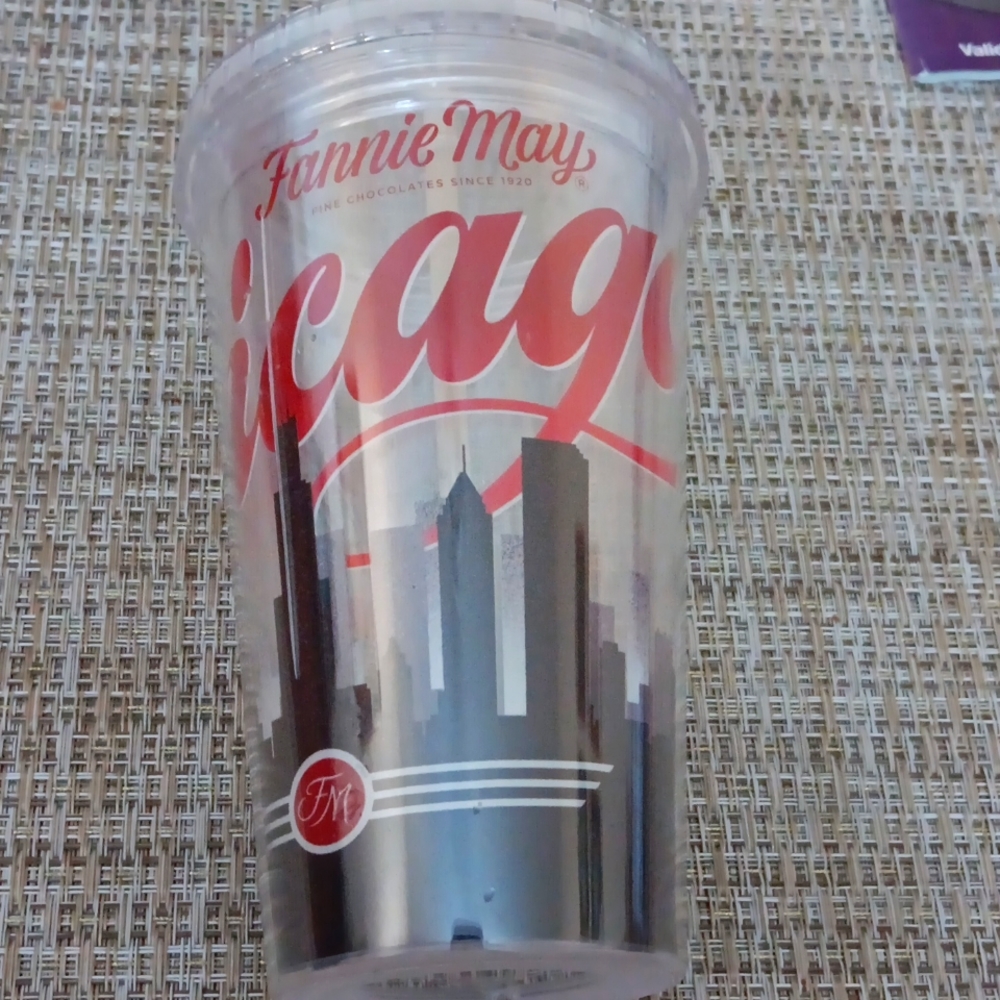 Fannie May,Chicago,plastic cup